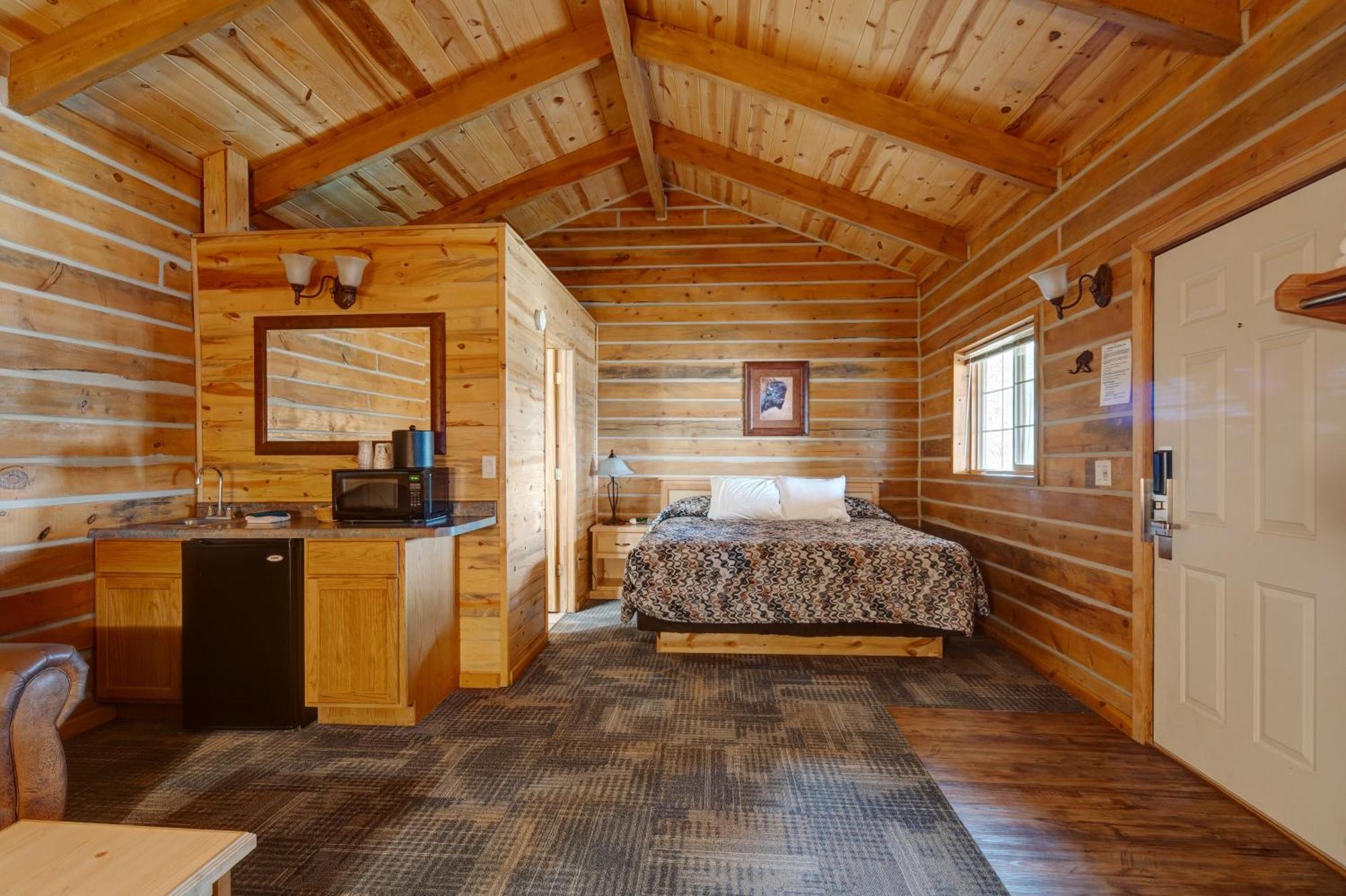 Rock Crest Lodge & Cabins كاستر المظهر الخارجي الصورة