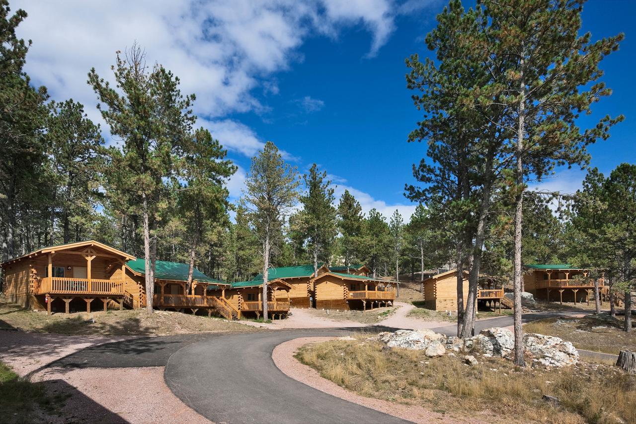 Rock Crest Lodge & Cabins كاستر المظهر الخارجي الصورة